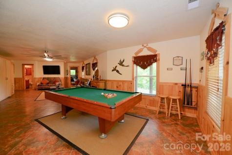 470 Bear Ridge Road Tuckasegee NC 28783
