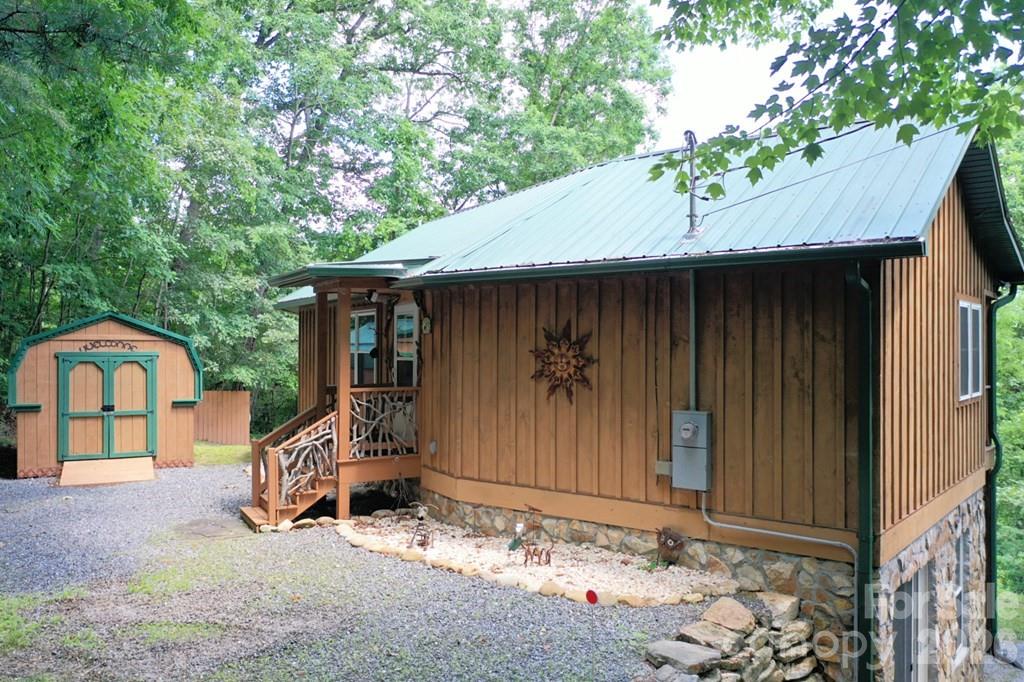 470 Bear Ridge Road Tuckasegee NC 28783