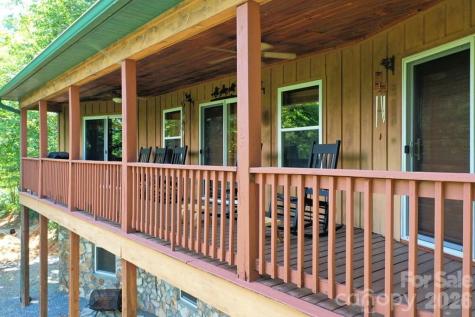 470 Bear Ridge Road Tuckasegee NC 28783