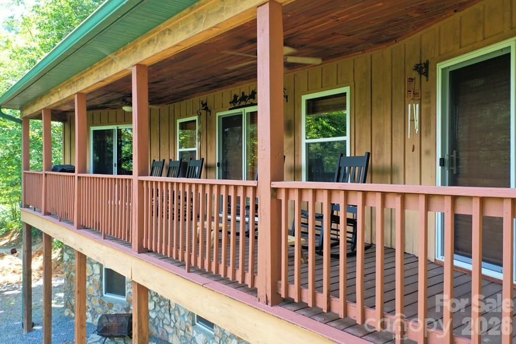 470 Bear Ridge Road Tuckasegee NC 28783
