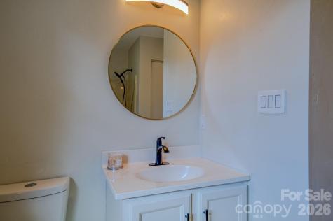 4 Hedgerose Court Asheville NC 28805