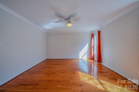 4 Hedgerose Court Asheville NC 28805