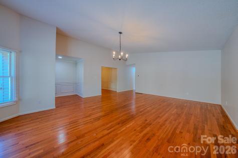 4 Hedgerose Court Asheville NC 28805