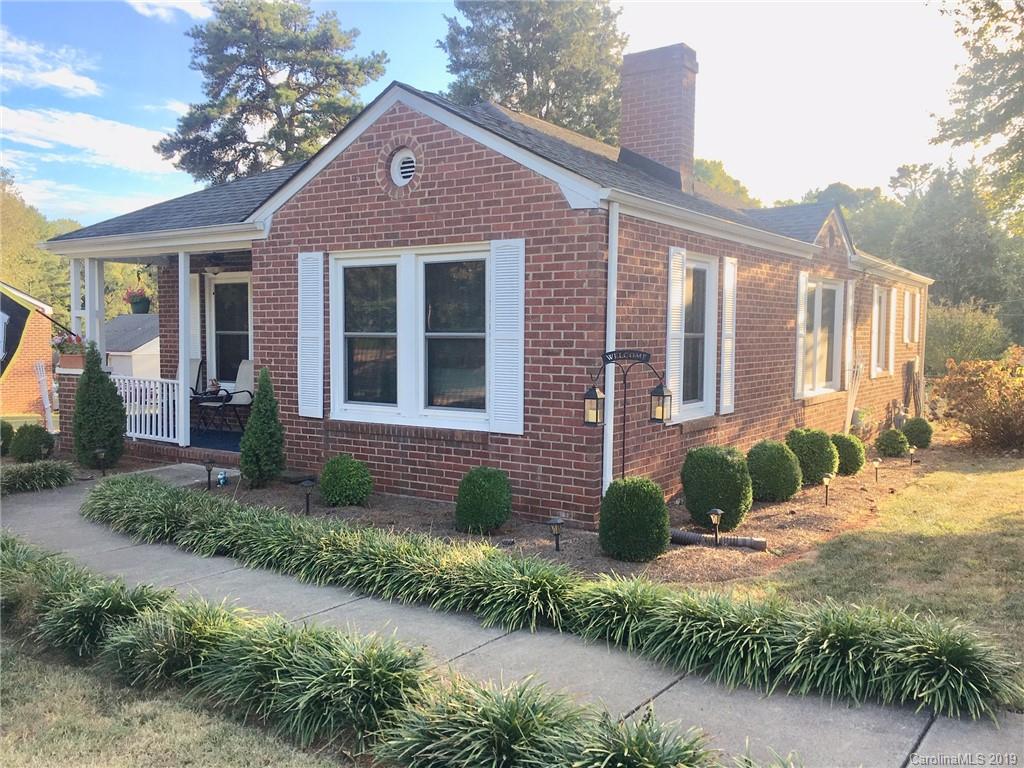 1715 Oakdale Road Charlotte NC 28216