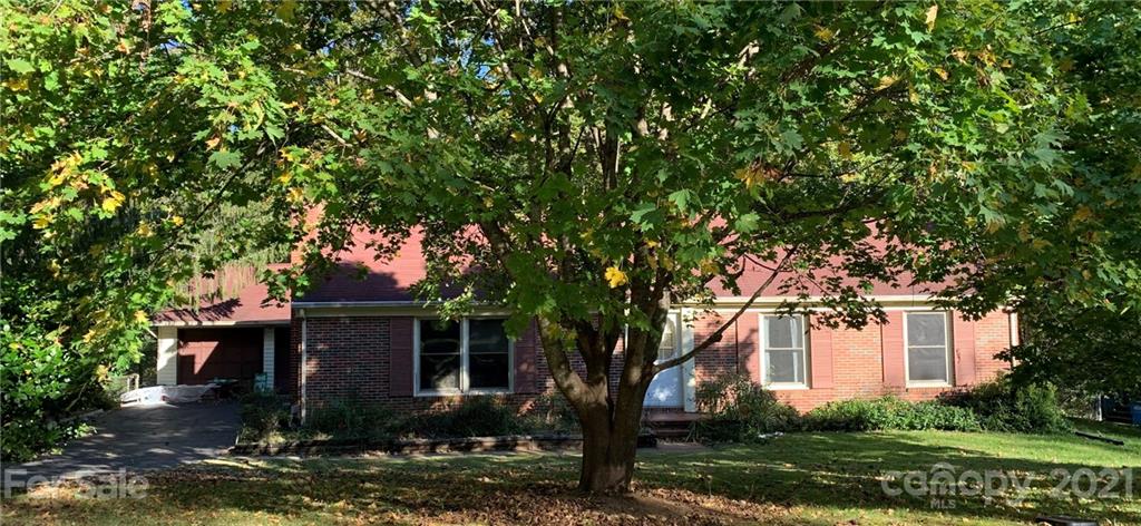 274 Foxcroft Drive Asheville NC 28806