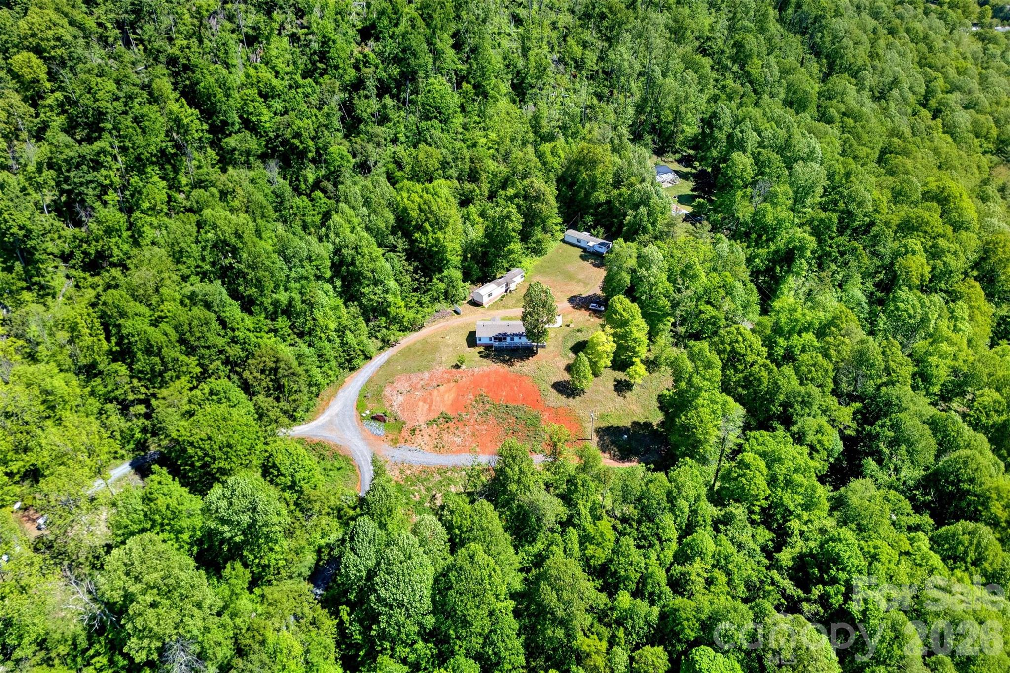 298 Wolf Crossing Bakersville NC 28705