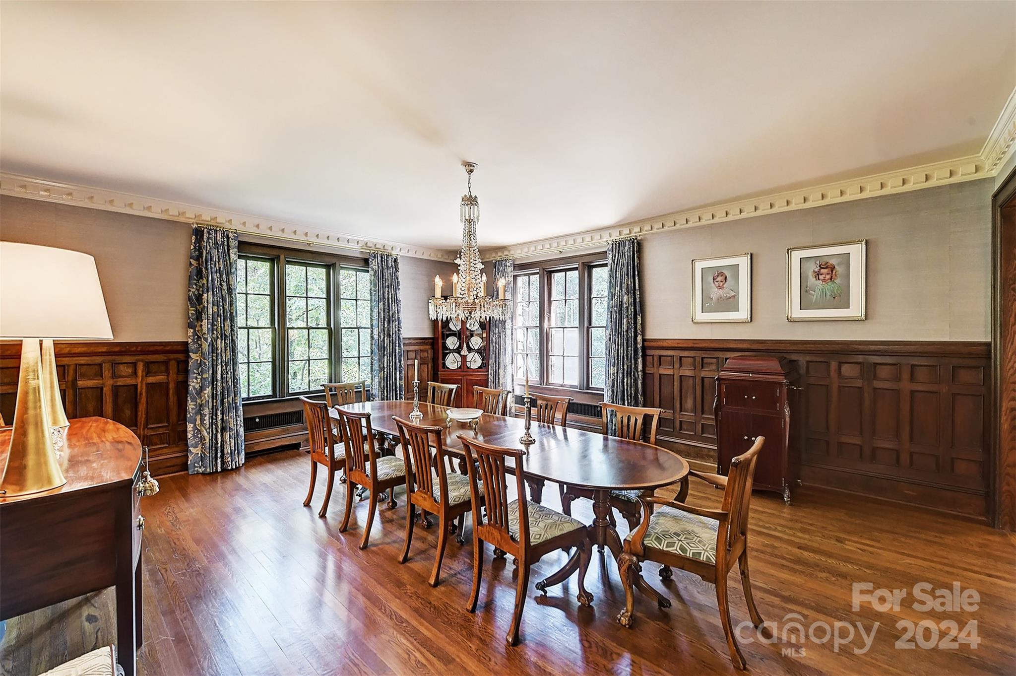 1800 Pinewood Circle Charlotte NC 28211