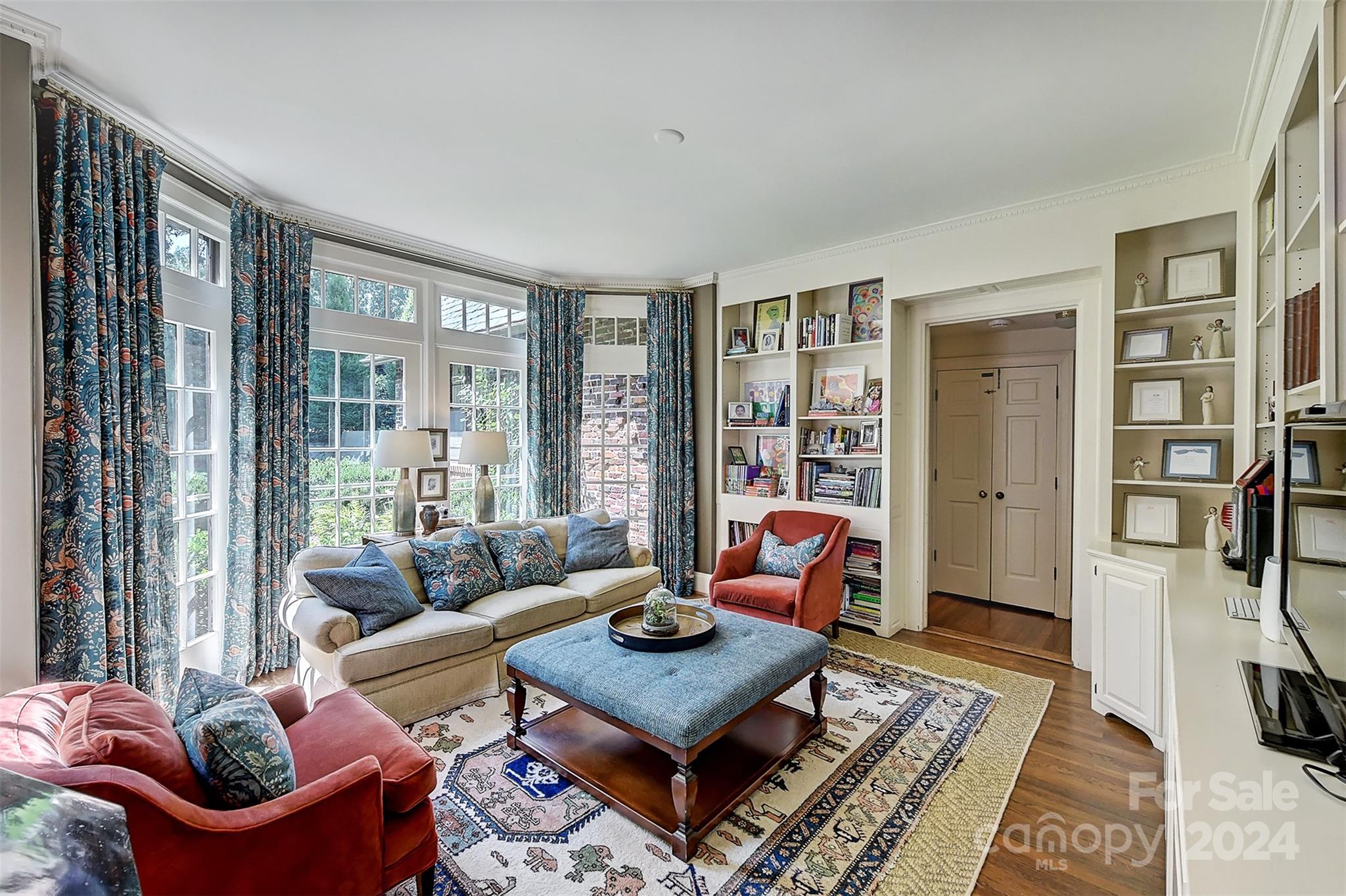 1800 Pinewood Circle Charlotte NC 28211