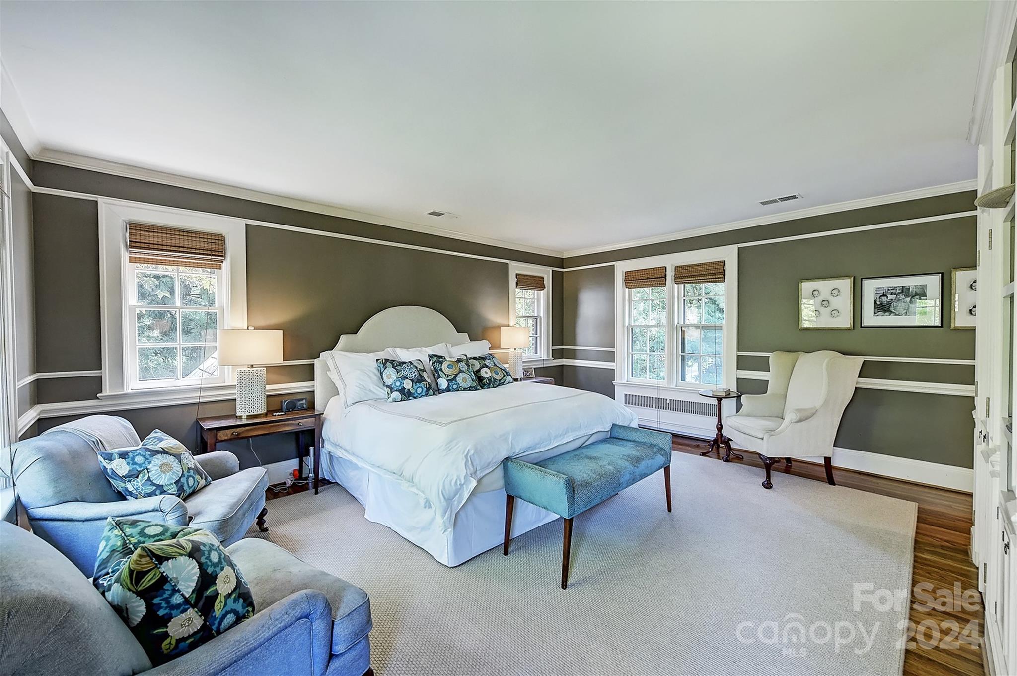 1800 Pinewood Circle Charlotte NC 28211