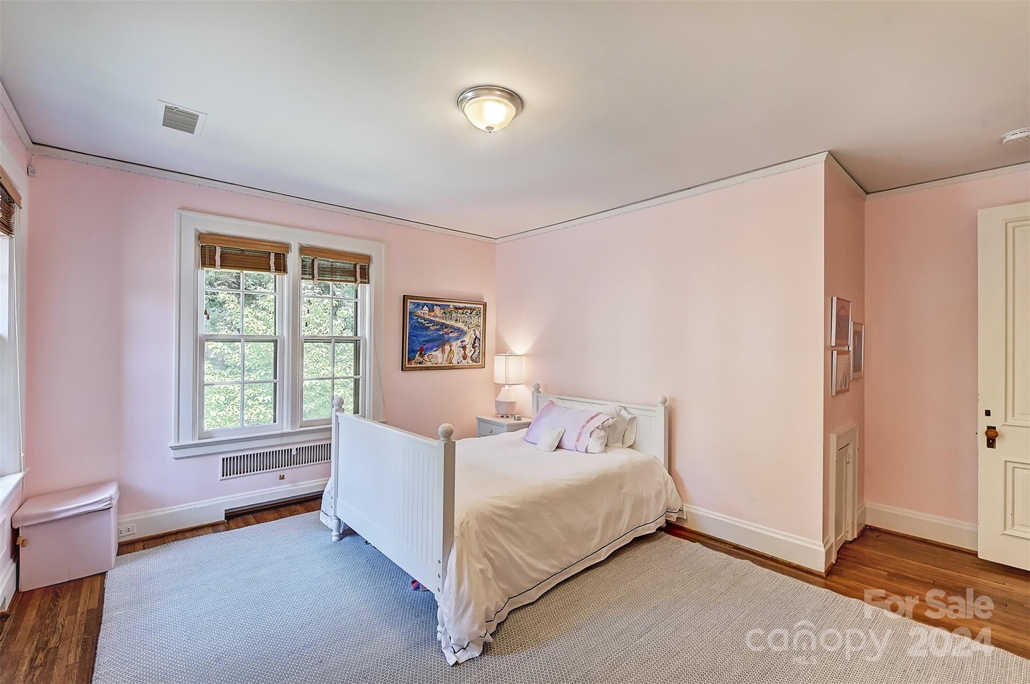 1800 Pinewood Circle Charlotte NC 28211