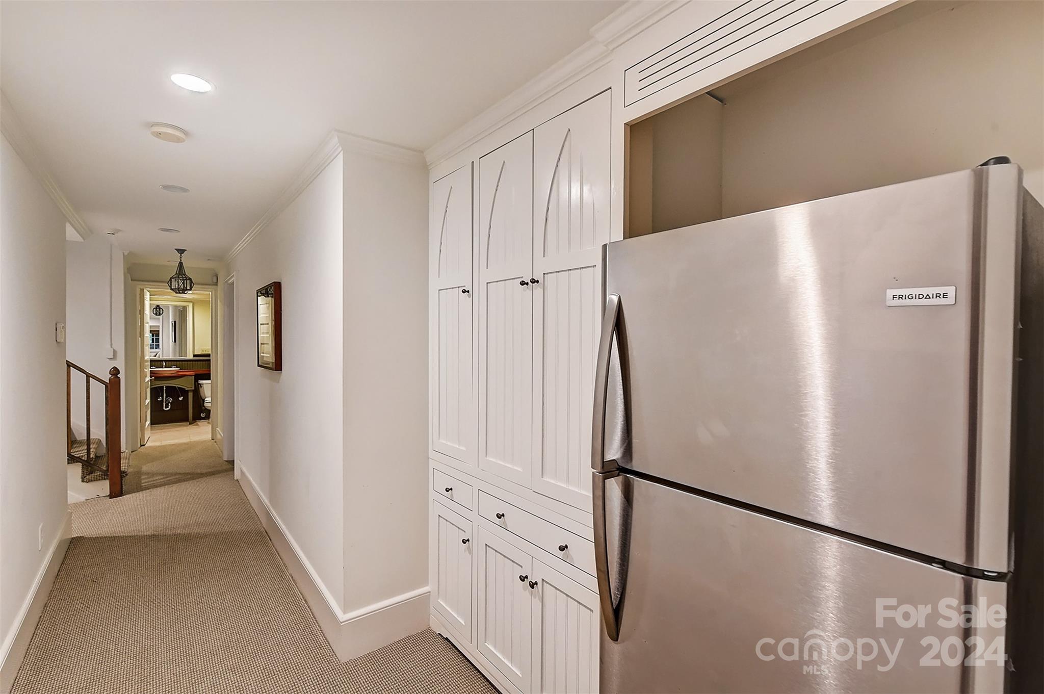 1800 Pinewood Circle Charlotte NC 28211