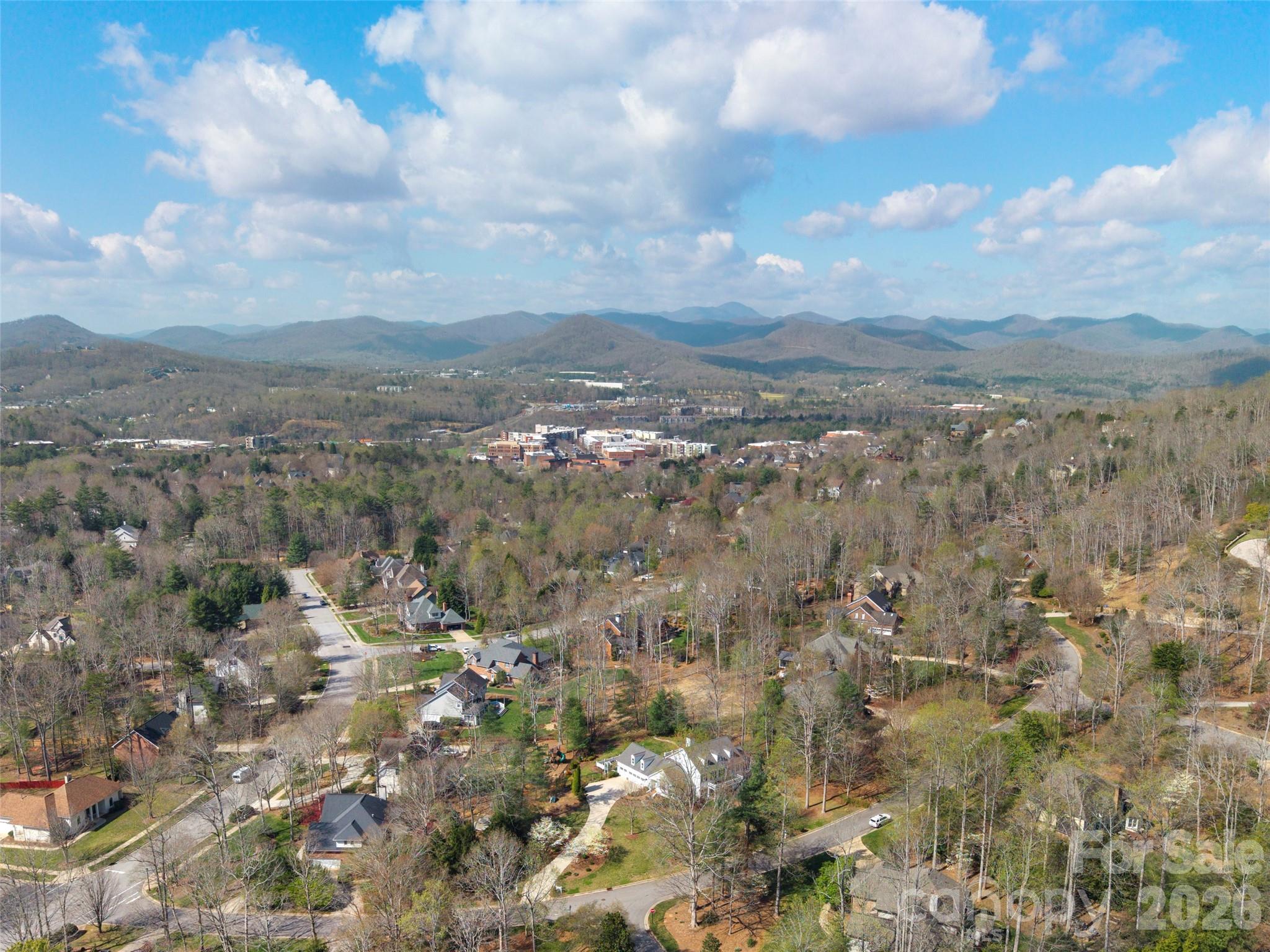 604 Holt Lane Asheville NC 28803
