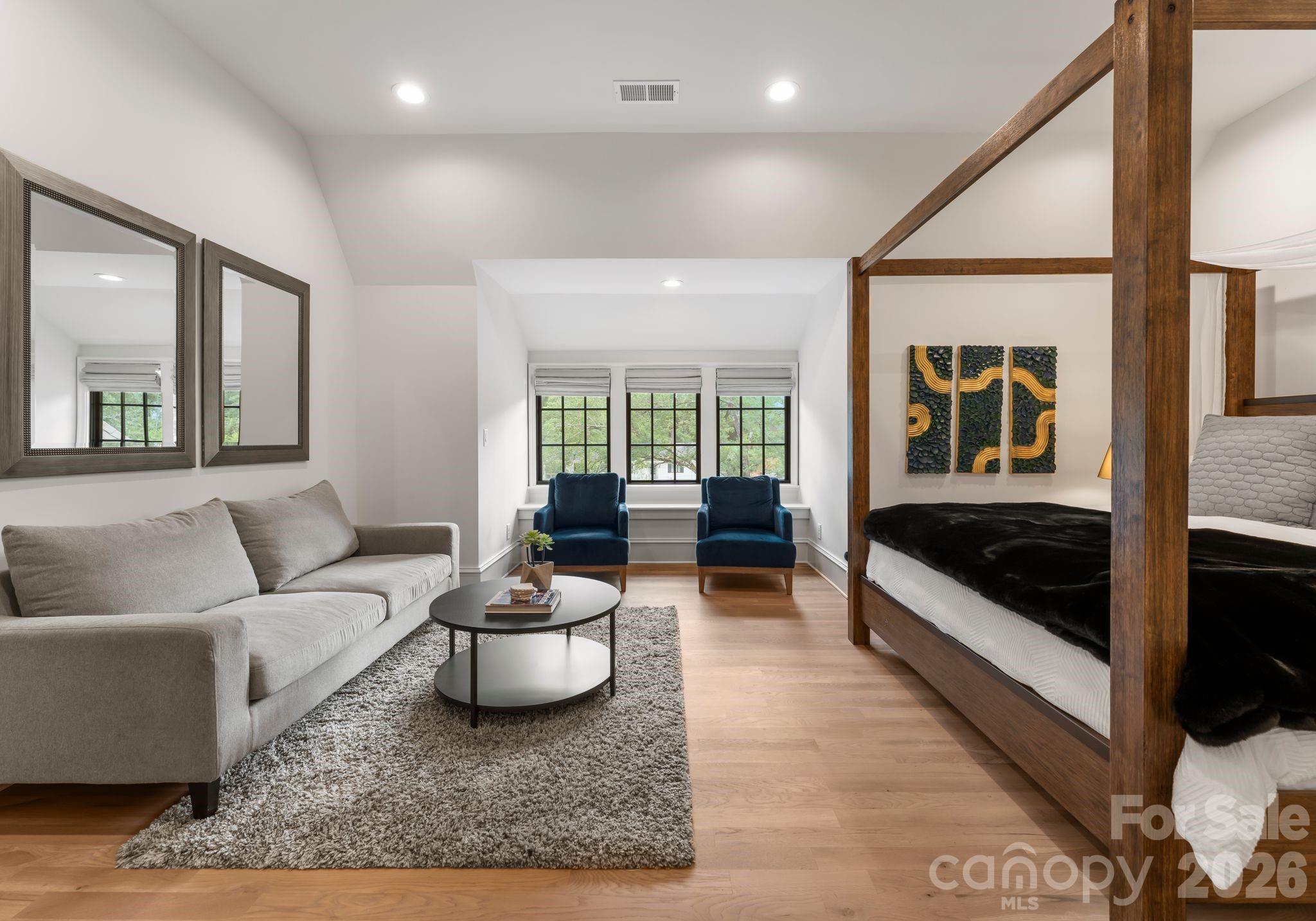 5625 Timber Lane Charlotte NC 28270