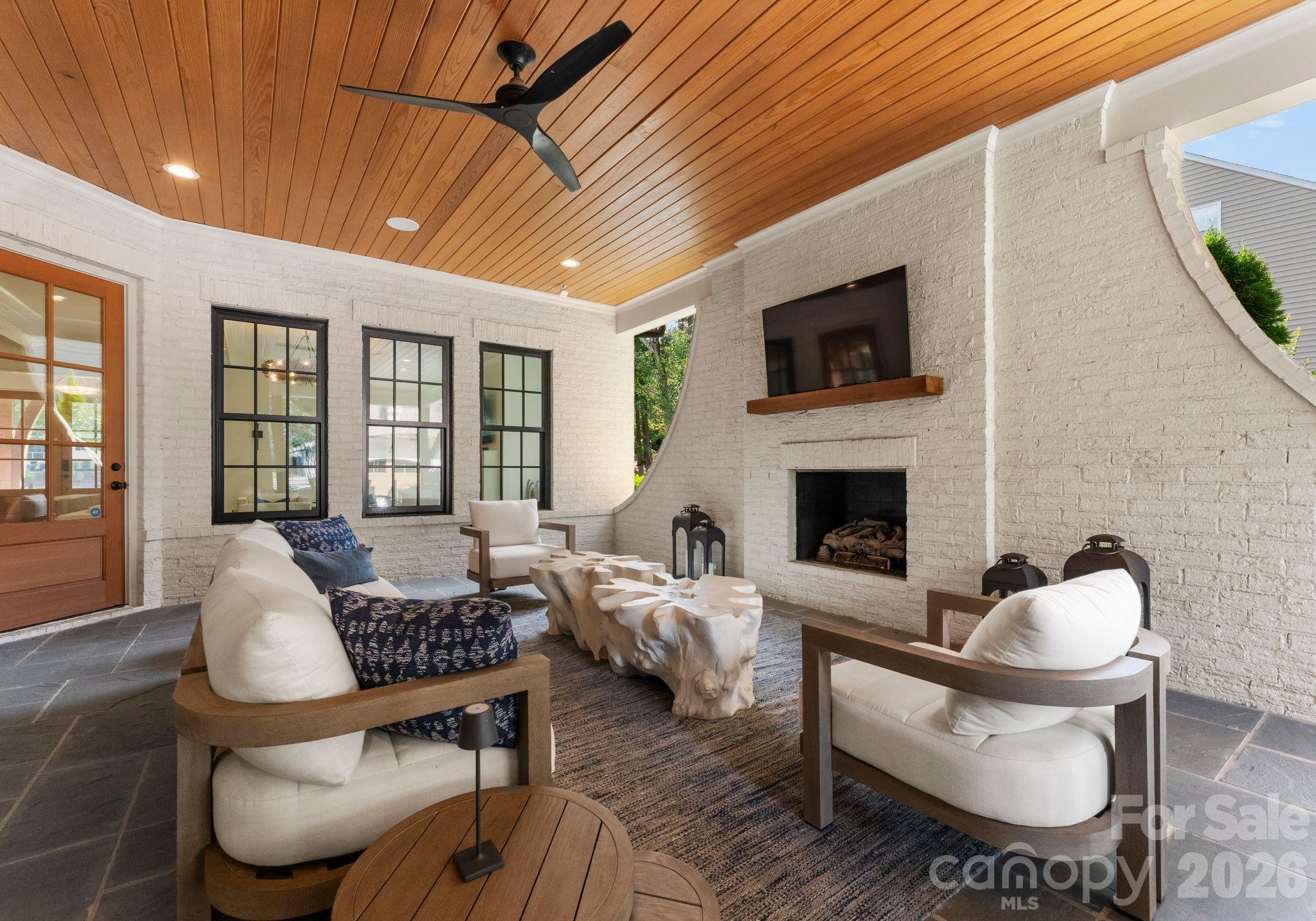 5625 Timber Lane Charlotte NC 28270