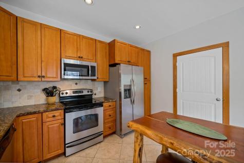 140 Spruce Hollow Road Beech Mountain NC 28604