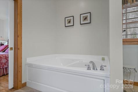 140 Spruce Hollow Road Beech Mountain NC 28604