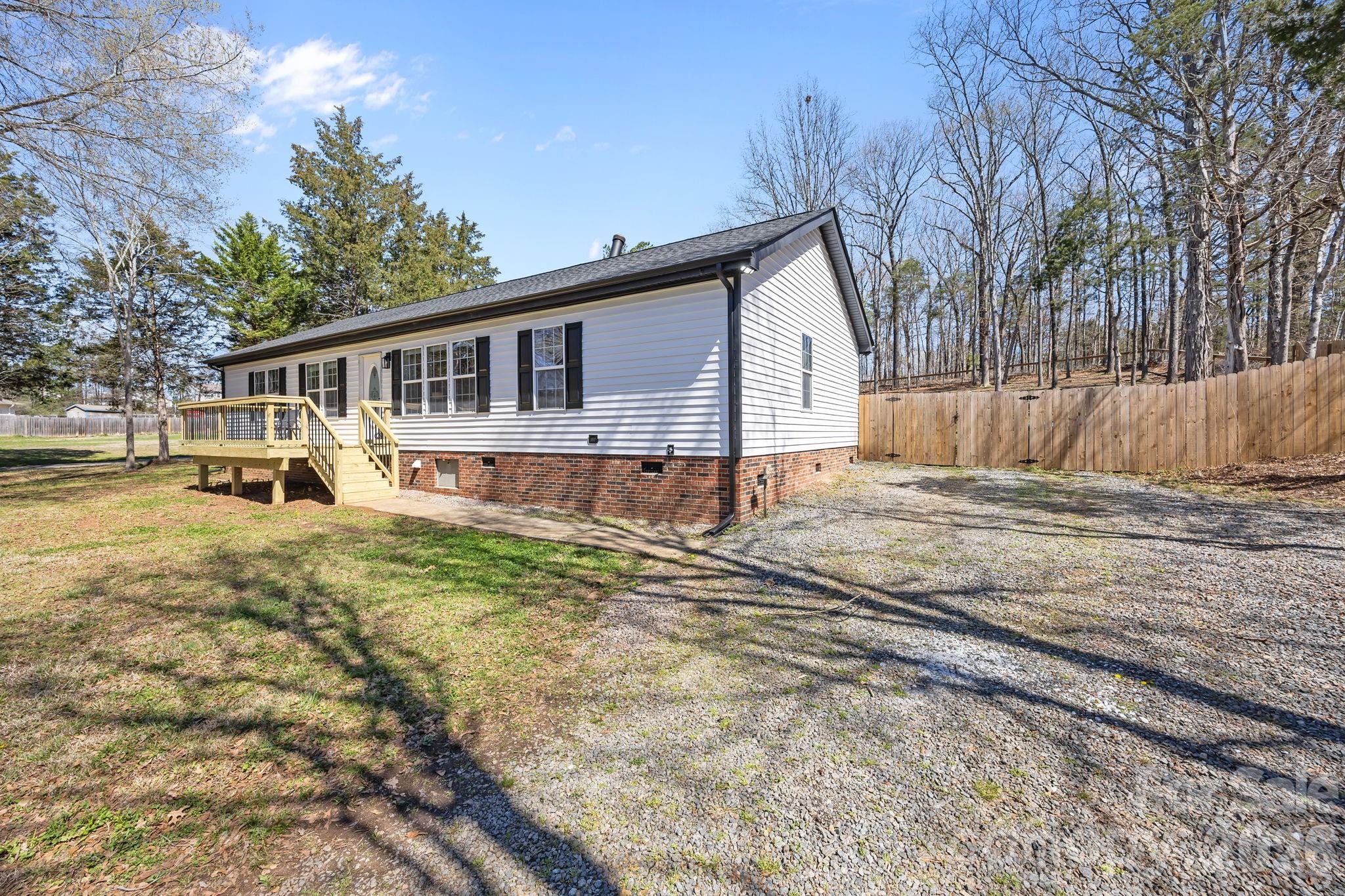 3057 Fountainview Avenue Concord NC 28027