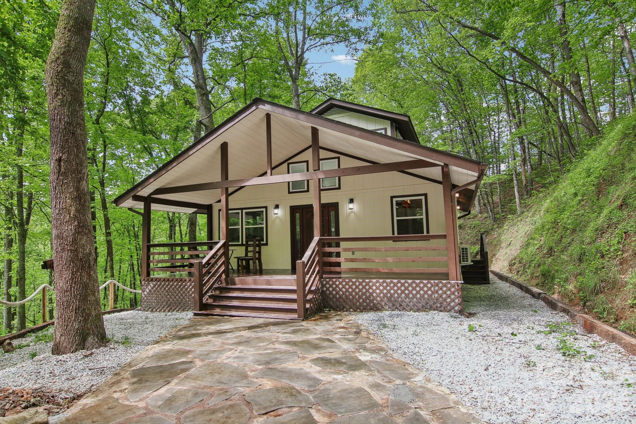 291 Dills Road Bryson City NC 28713
