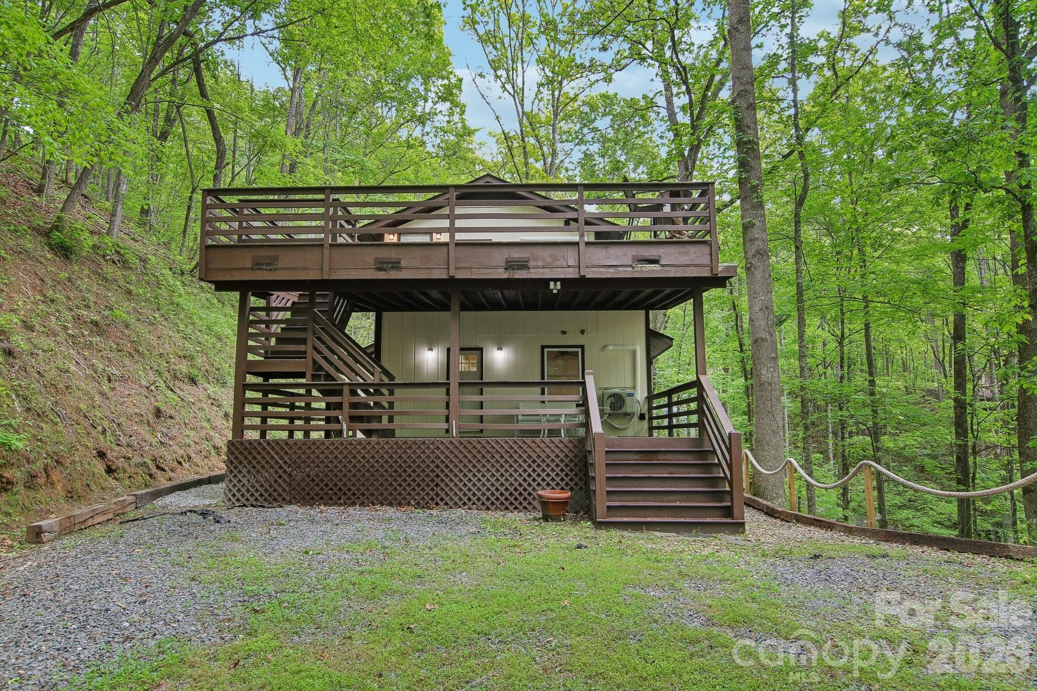 291 Dills Road Bryson City NC 28713