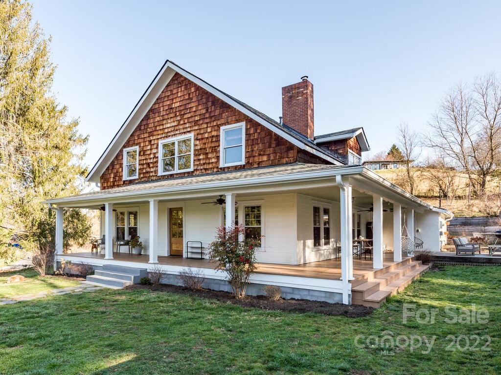 15 Juno Drive Asheville NC 28806