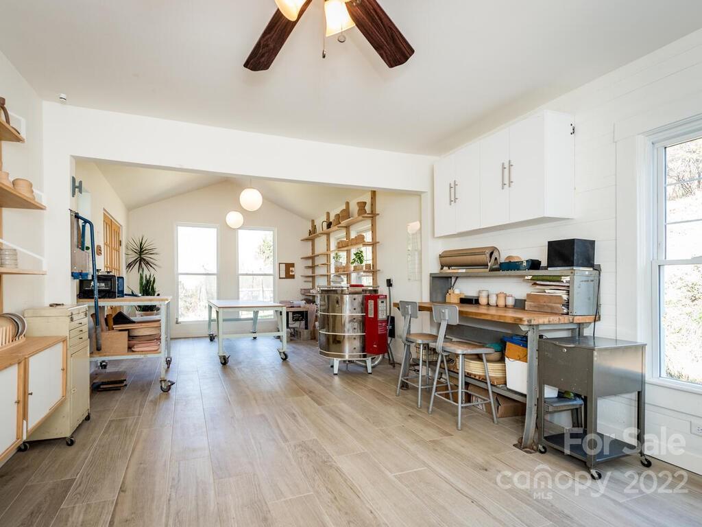 15 Juno Drive Asheville NC 28806
