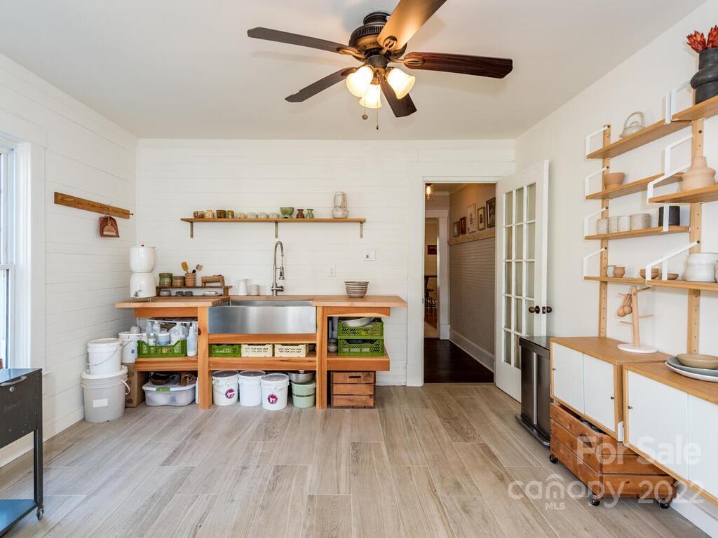 15 Juno Drive Asheville NC 28806