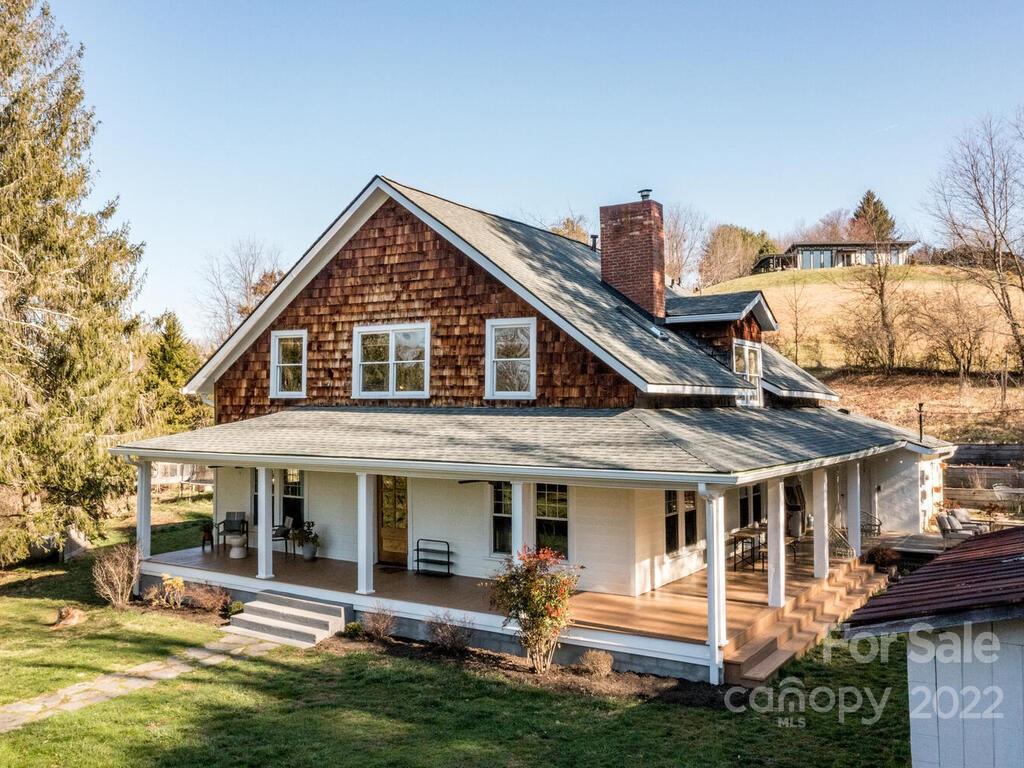 15 Juno Drive Asheville NC 28806