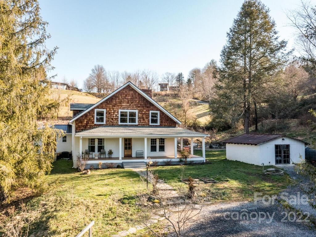 15 Juno Drive Asheville NC 28806