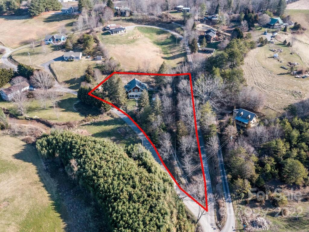 15 Juno Drive Asheville NC 28806