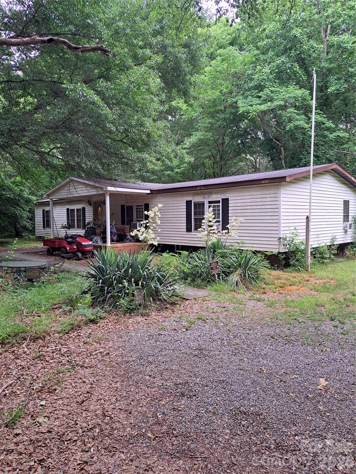 5023 Dogwood Lane Stanley NC 28164