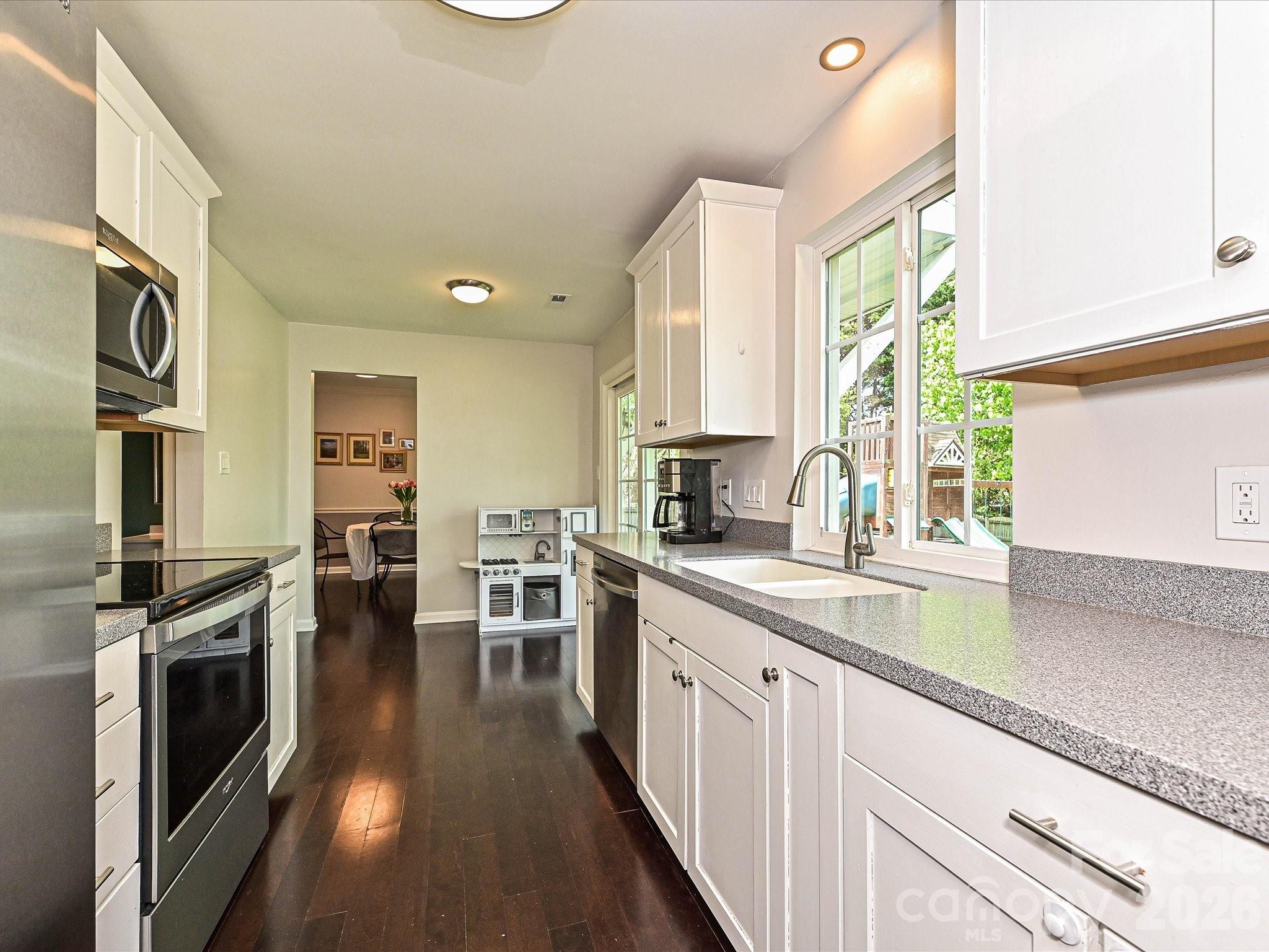 1616 English Knoll Drive Matthews NC 28105