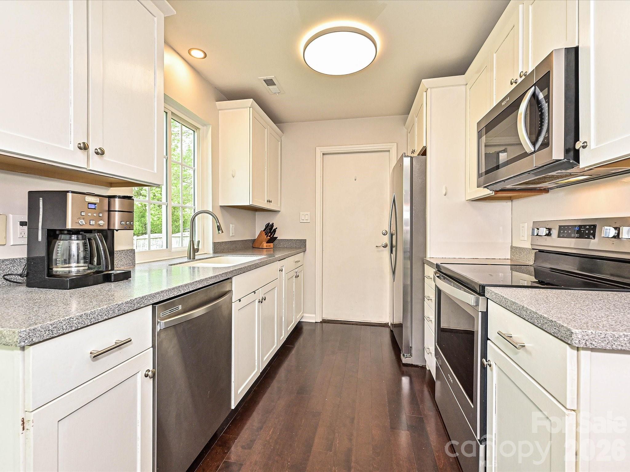 1616 English Knoll Drive Matthews NC 28105