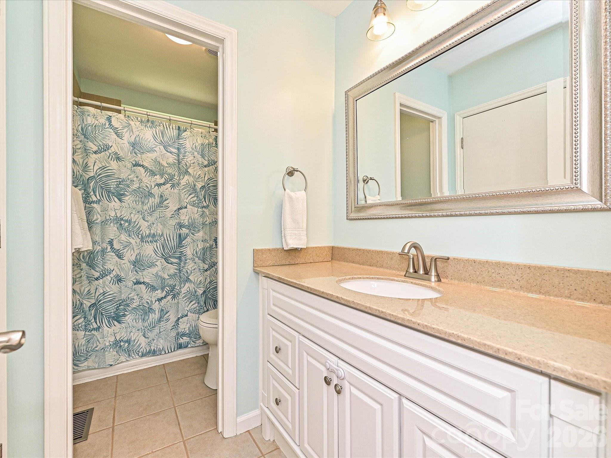 1616 English Knoll Drive Matthews NC 28105