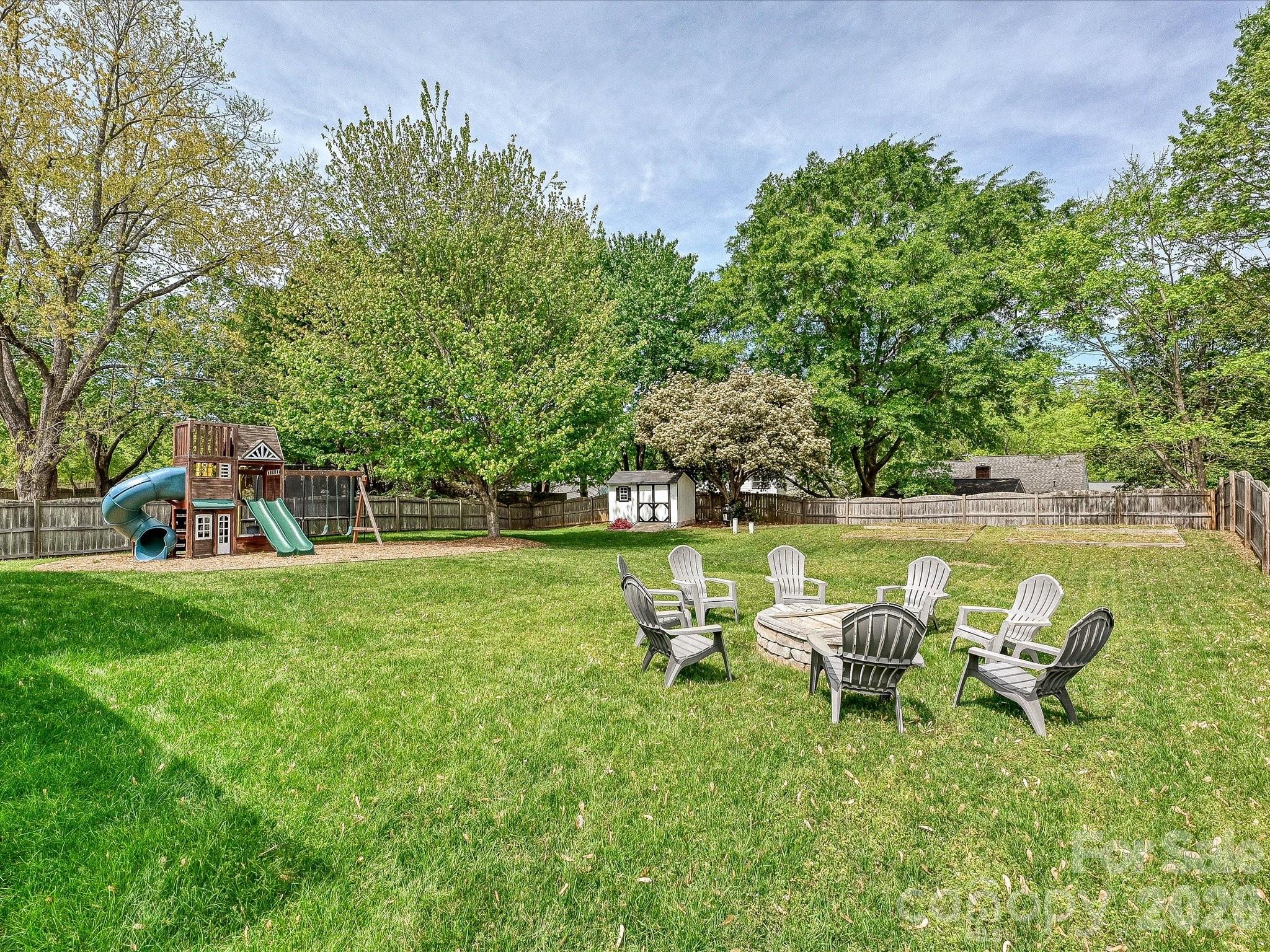 1616 English Knoll Drive Matthews NC 28105