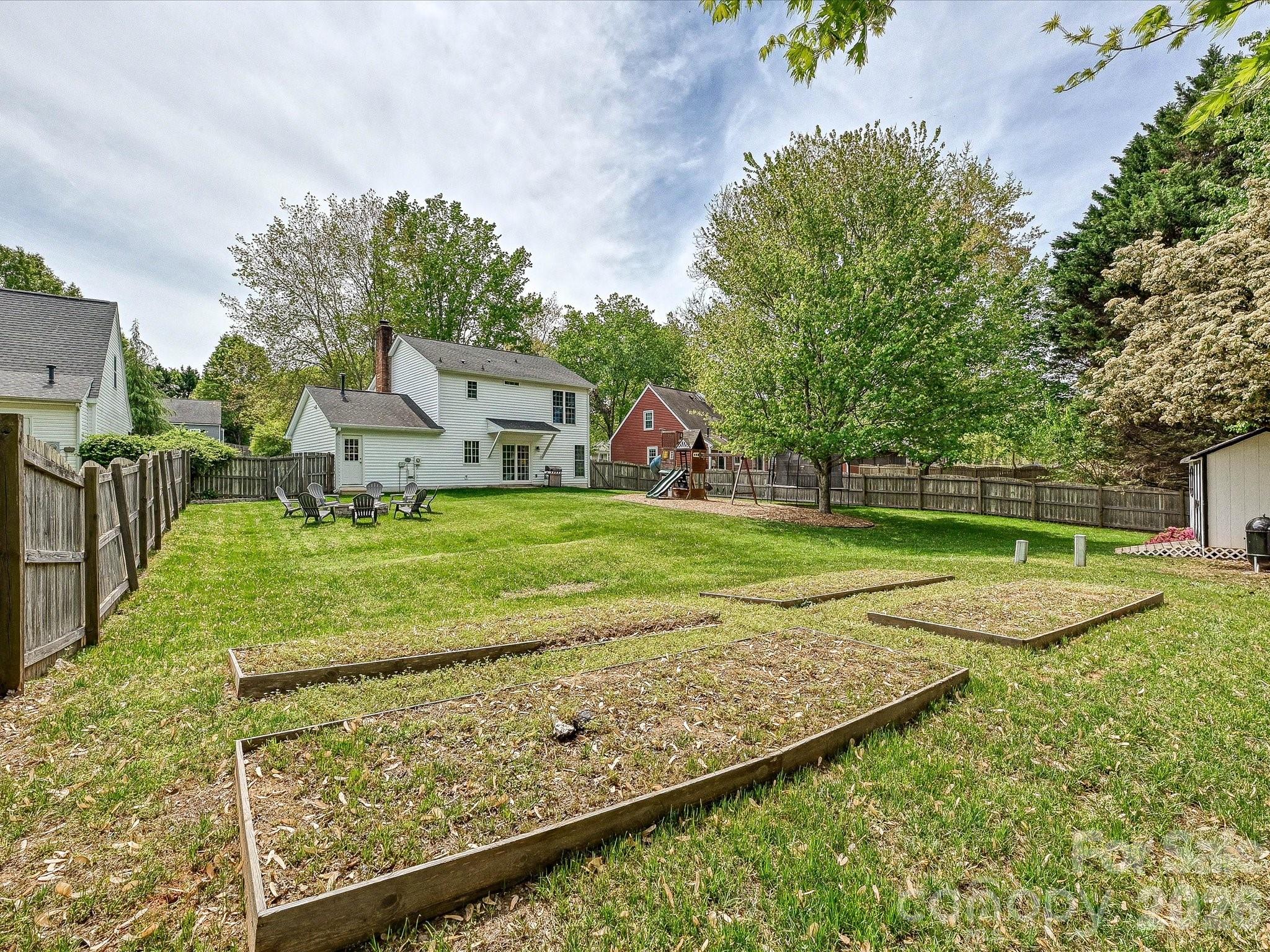 1616 English Knoll Drive Matthews NC 28105