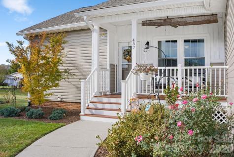 457 Riverwind Drive Hendersonville NC 28739