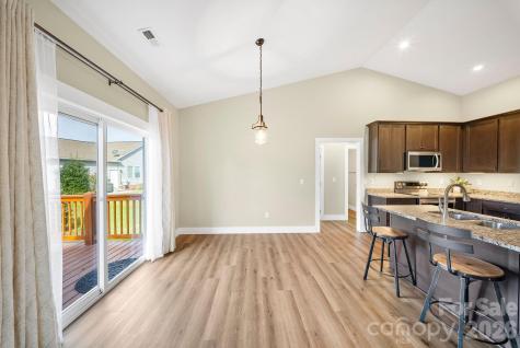 457 Riverwind Drive Hendersonville NC 28739