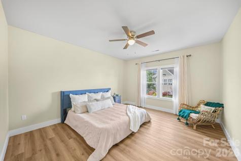 457 Riverwind Drive Hendersonville NC 28739