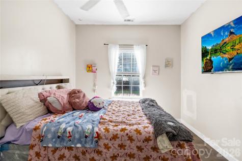 6406 Castlewynd Court Charlotte NC 28212