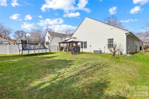 6406 Castlewynd Court Charlotte NC 28212