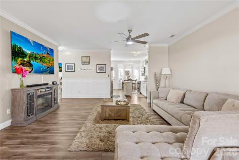 6406 Castlewynd Court Charlotte NC 28212