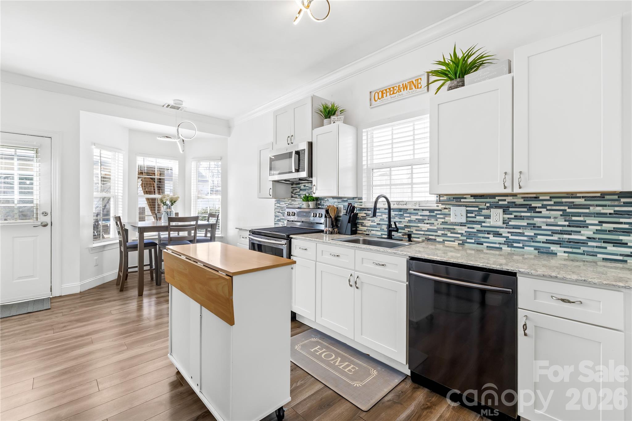 6406 Castlewynd Court Charlotte NC 28212