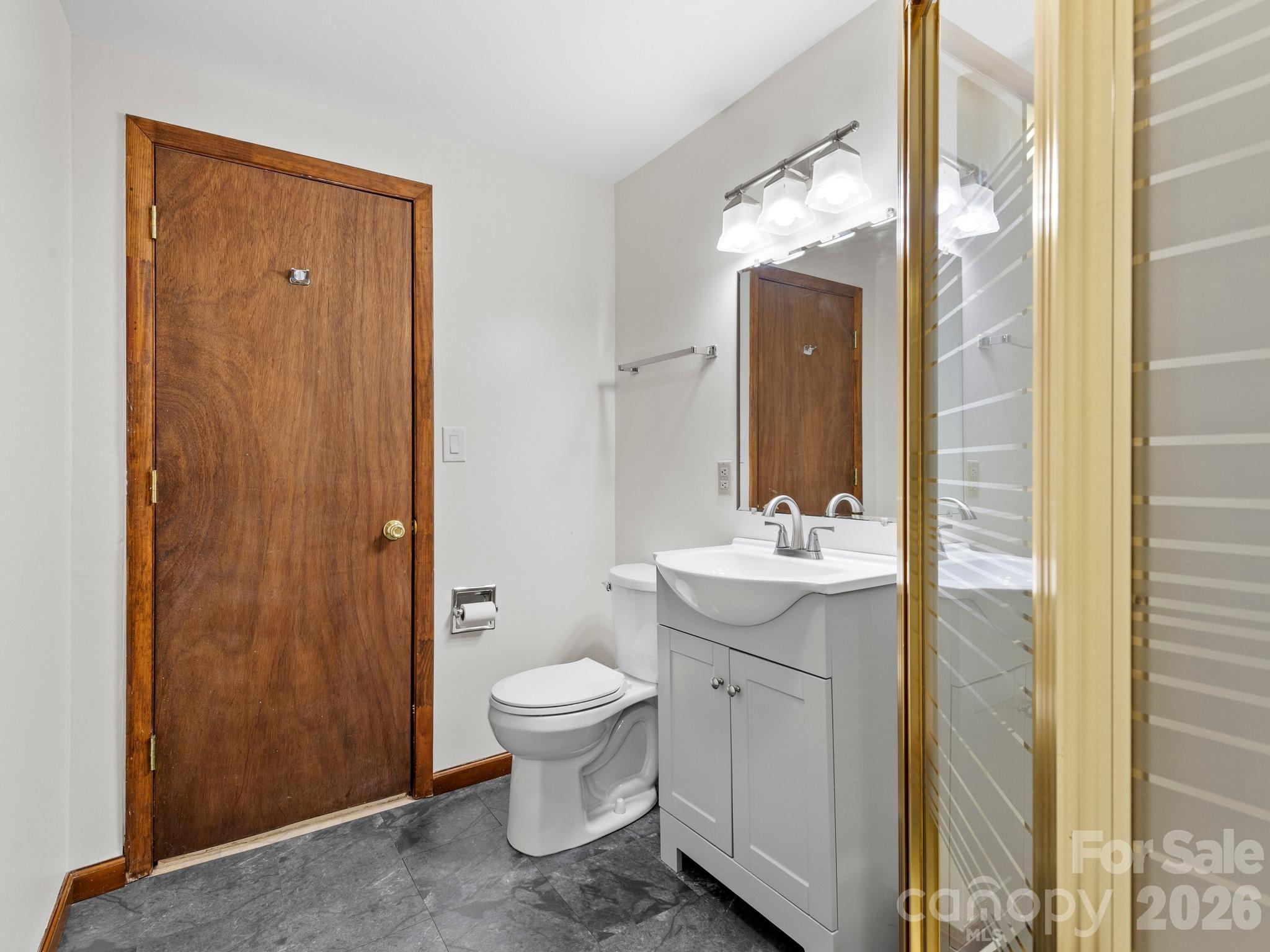 21 Dogwood Grove Asheville NC 28805