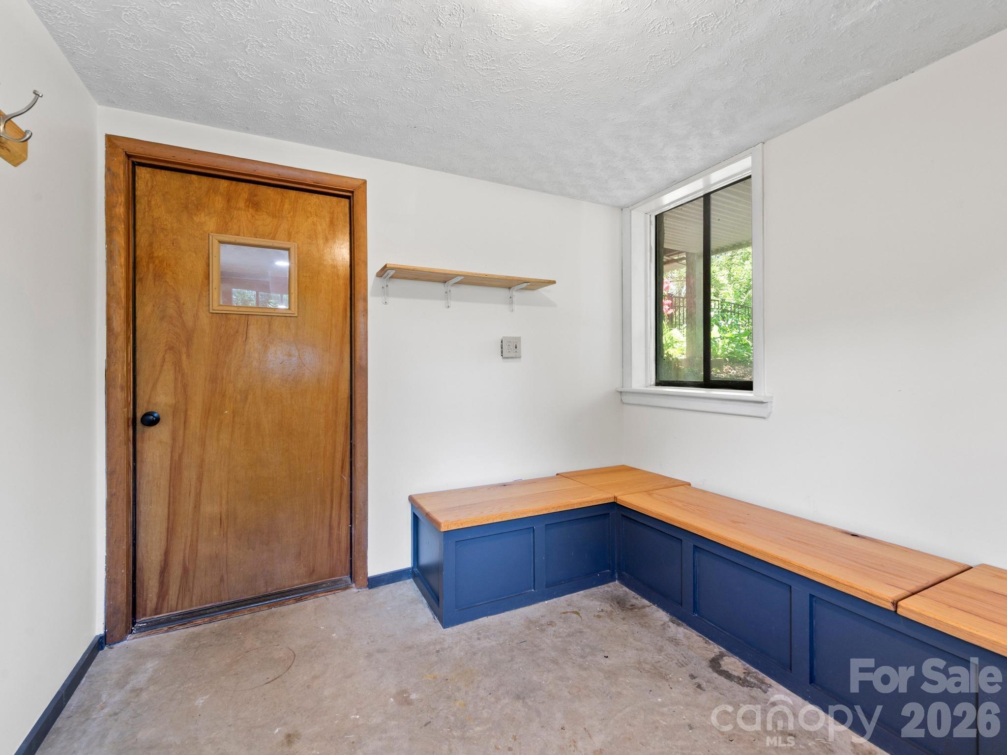 21 Dogwood Grove Asheville NC 28805
