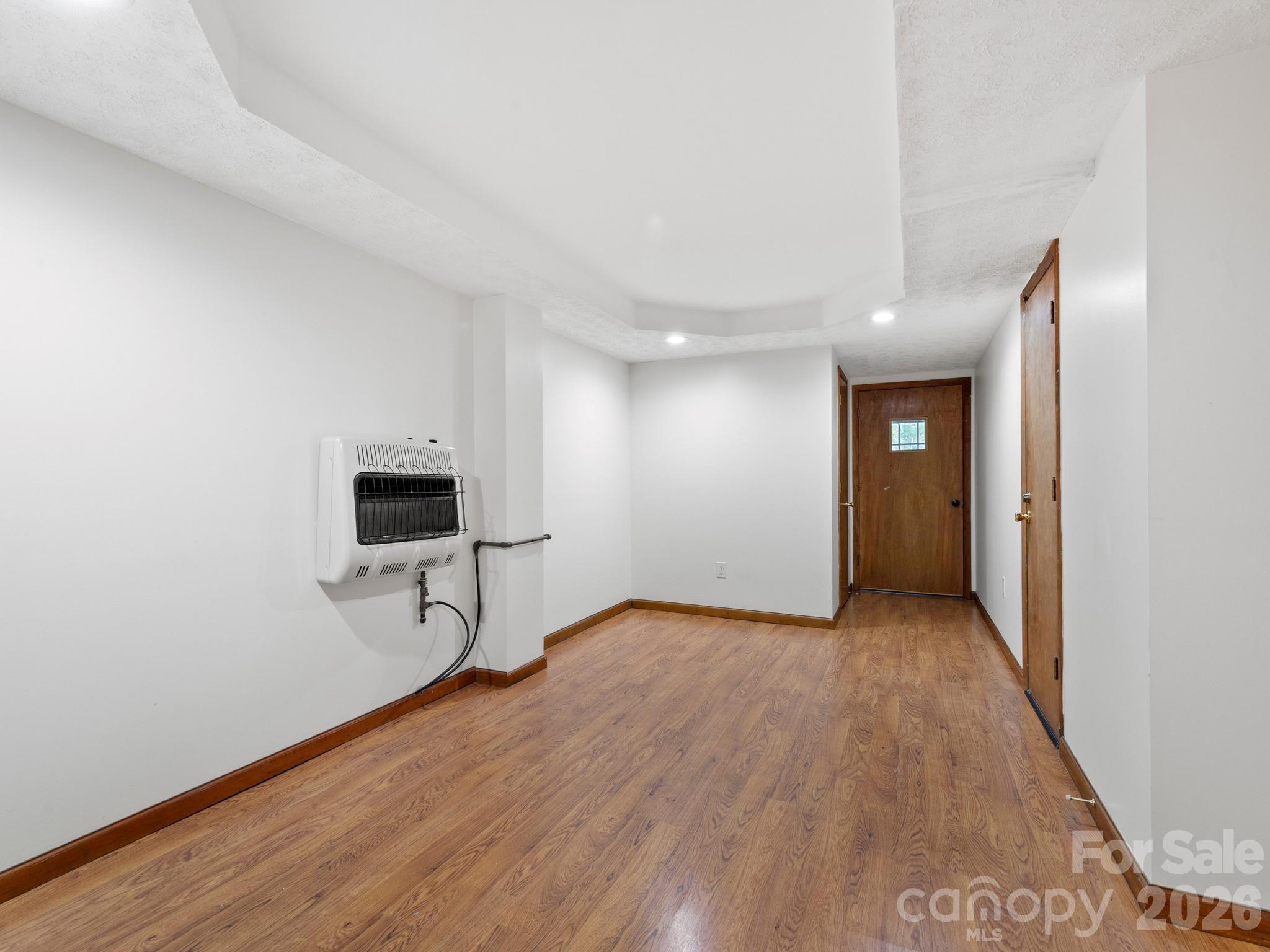 21 Dogwood Grove Asheville NC 28805
