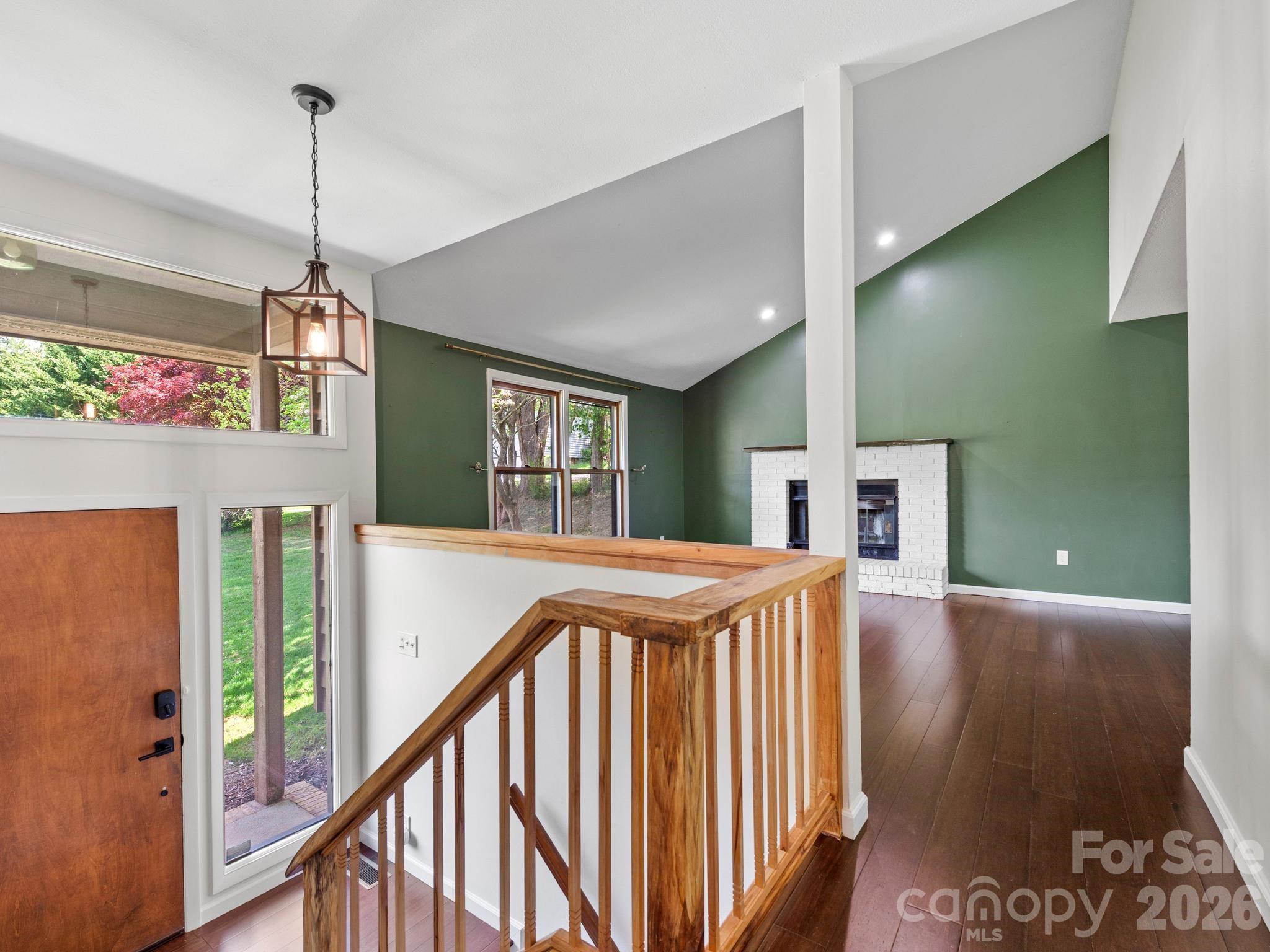 21 Dogwood Grove Asheville NC 28805