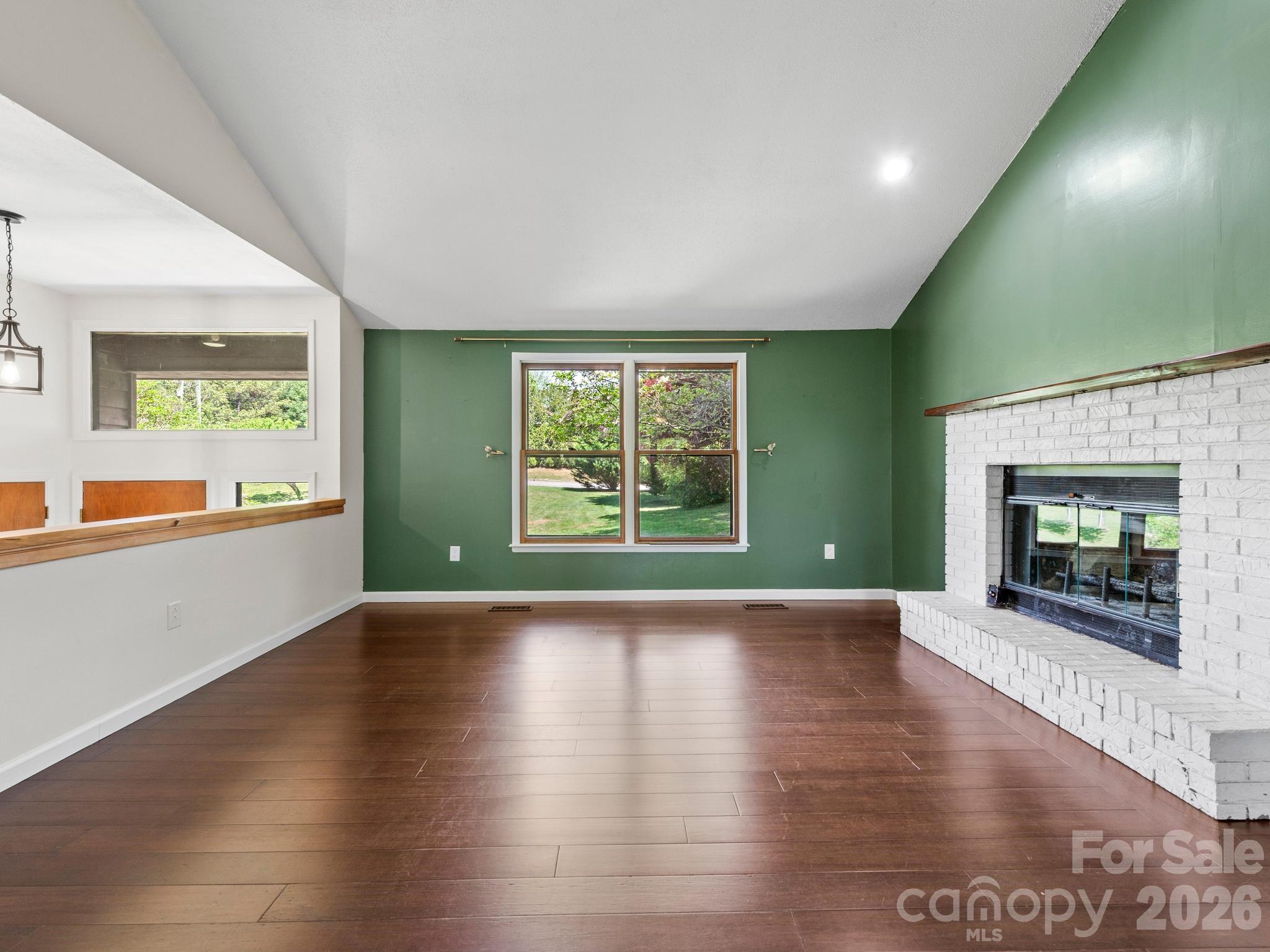 21 Dogwood Grove Asheville NC 28805