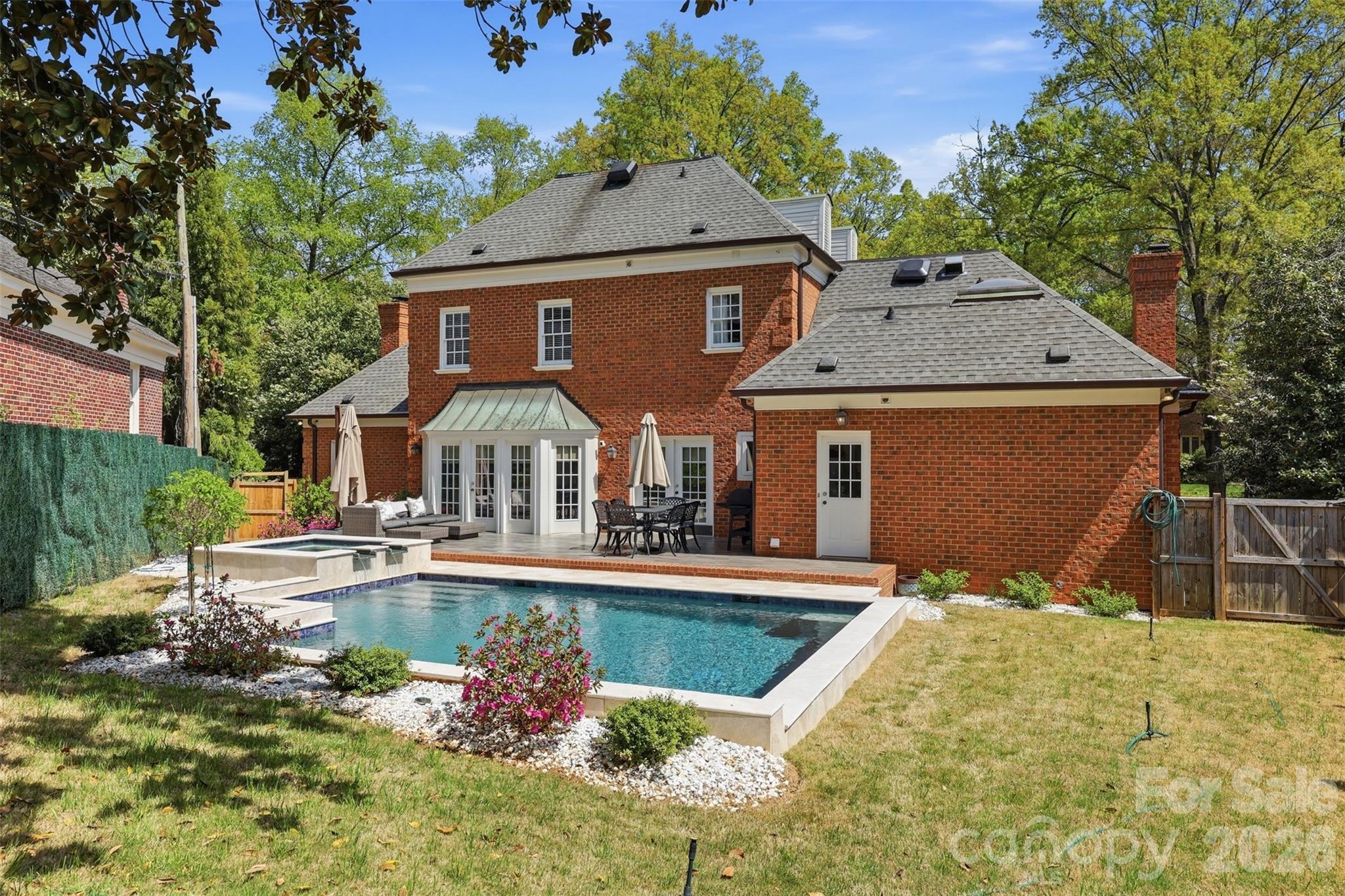 1124 Linganore Place Charlotte NC 28203