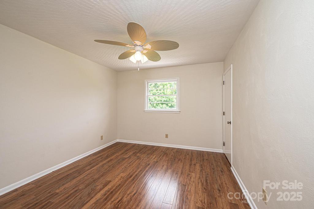 3398 Shamrock Heights Hudson NC 28638