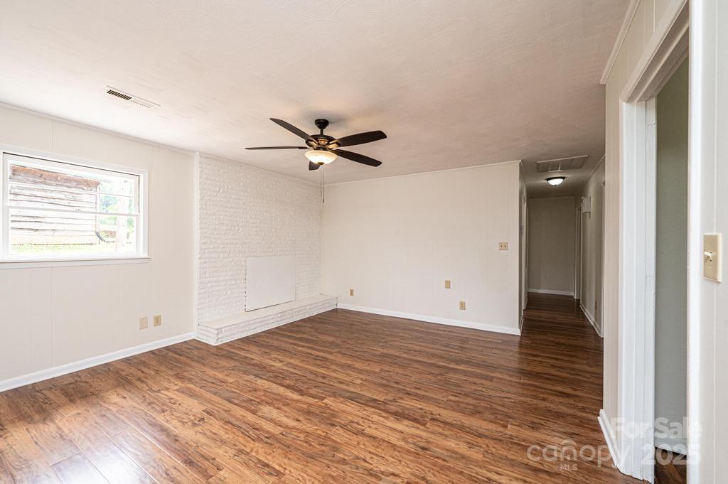3398 Shamrock Heights Hudson NC 28638
